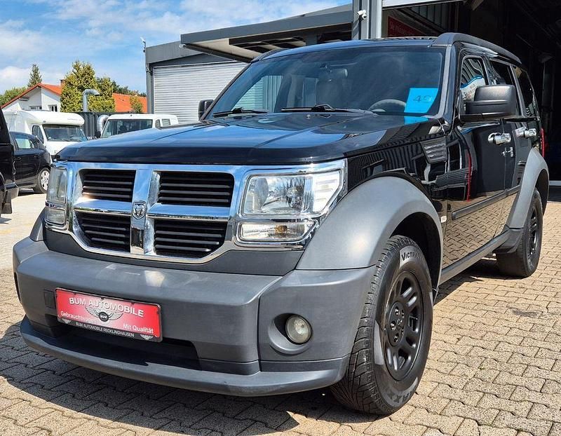 Schwarz Gebraucht 2007 Dodge Nitro SUV | 7.290 € (Fairer Preis) - Bild 1/4