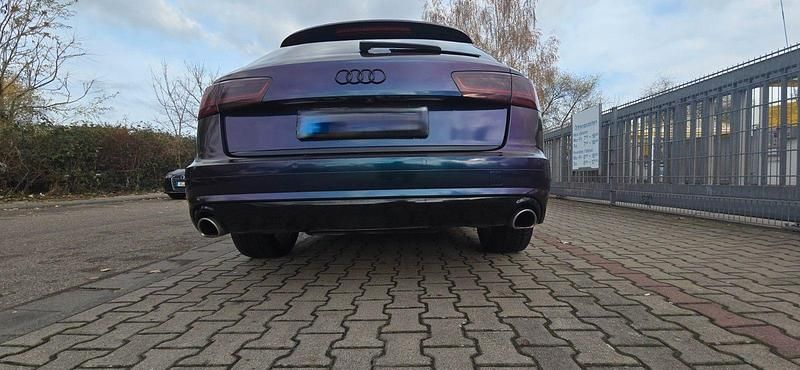 Gebraucht Audi A6 Allroad Ambiente 320 PS (235 kW) 2016 Violet Kombi