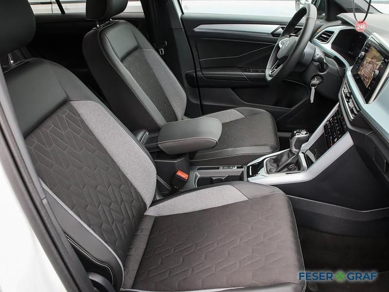 Gebraucht VW T-Roc Goal 150 PS (110 kW) 2025 Pure white SUV