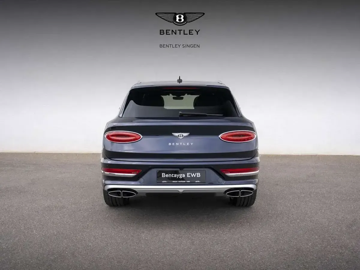 Gebraucht Bentley Bentayga Mulliner 549 PS (403 kW) 2025 Dark sapphire SUV