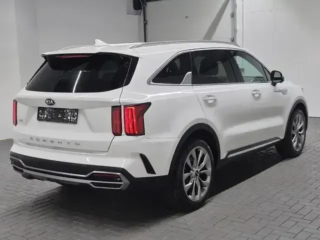 Gebraucht Kia Sorento Platinum 201 PS (147 kW) 2021 Schneeweiss SUV
