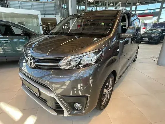 Gebraucht Toyota Proace Verso Team 177 PS (130 kW) 2023 Basaltgrau metallic Kombi