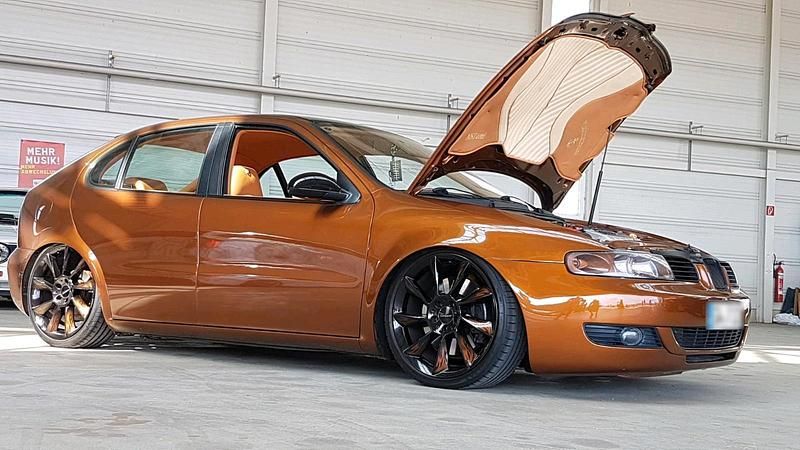 Usata Seat Leon 250 CV (183 kW) 2003 Utilitaria