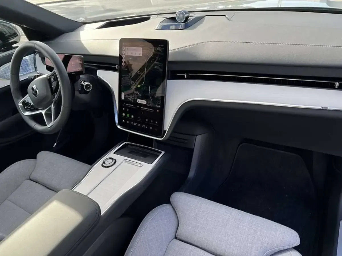 Gebraucht Volvo EX90 Performance 380 kW (517 PS) 2025 Grau SUV
