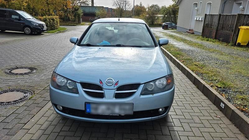 Blau Gebraucht 2006 Nissan Almera Limousine | 1.700 € - Bild 1/4