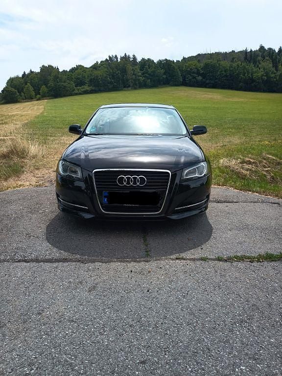 Schwarz Gebraucht 2010 Audi A3 Sportback Sport Limousine | 5.500 € (Fairer Preis) - Bild 1/4