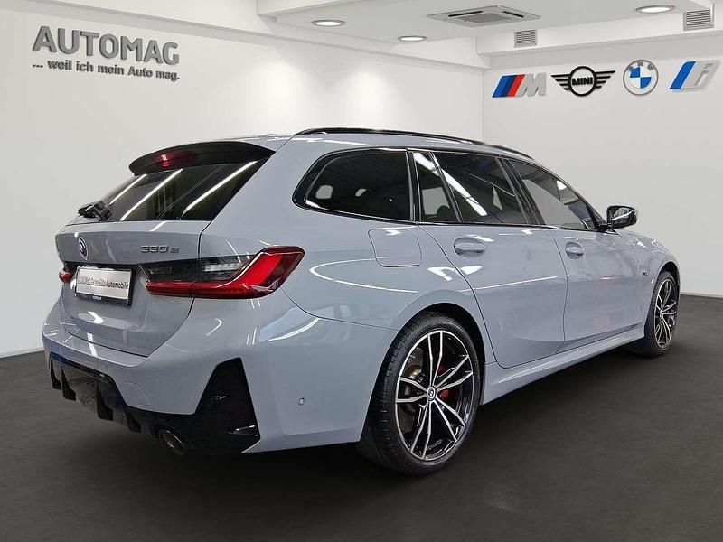 Gebraucht BMW 330e Performance 292 PS (214 kW) 2022 Brooklyn grau Kombi