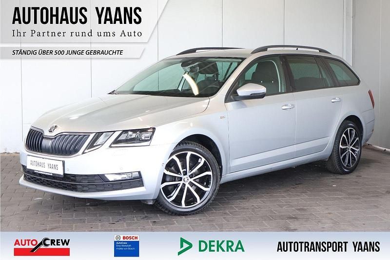Silber Gebraucht 2020 Skoda Octavia Soleil Kombi | 17.279 € (Superpreis) - Bild 1/4