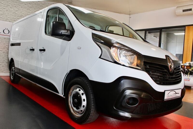 Weiß Gebraucht 2019 Renault Trafic Komfort Van | 15.950 € (Superpreis) - Bild 1/4