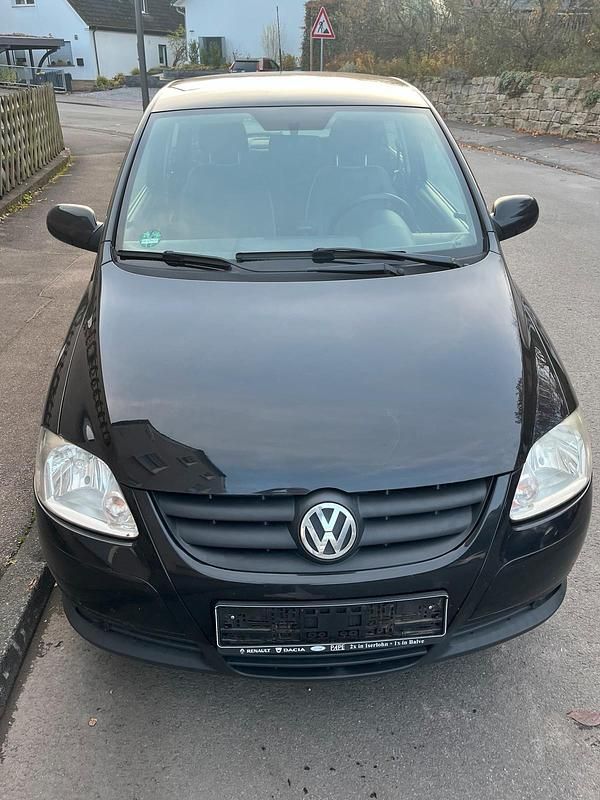 Schwarz Gebraucht 2011 VW Fox Kleinwagen | 1.250 € (Superpreis) - Bild 1/4