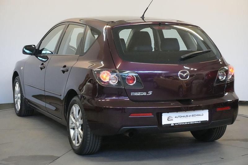 Gebraucht Mazda 3 Active 105 PS (77 kW) 2008 Violet Limousine