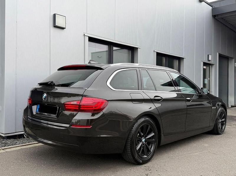 Gebraucht BMW 530 Luxury Line 258 PS (189 kW) 2015 Braun Kombi