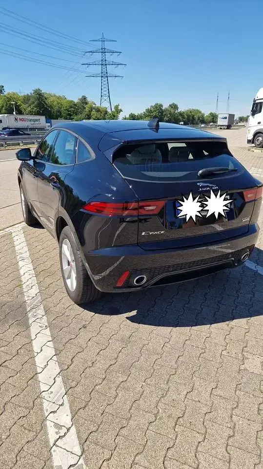 Occasion Jaguar E-Pace R-Dynamic 150 PK (110 kW) 2020 Zwart SUV