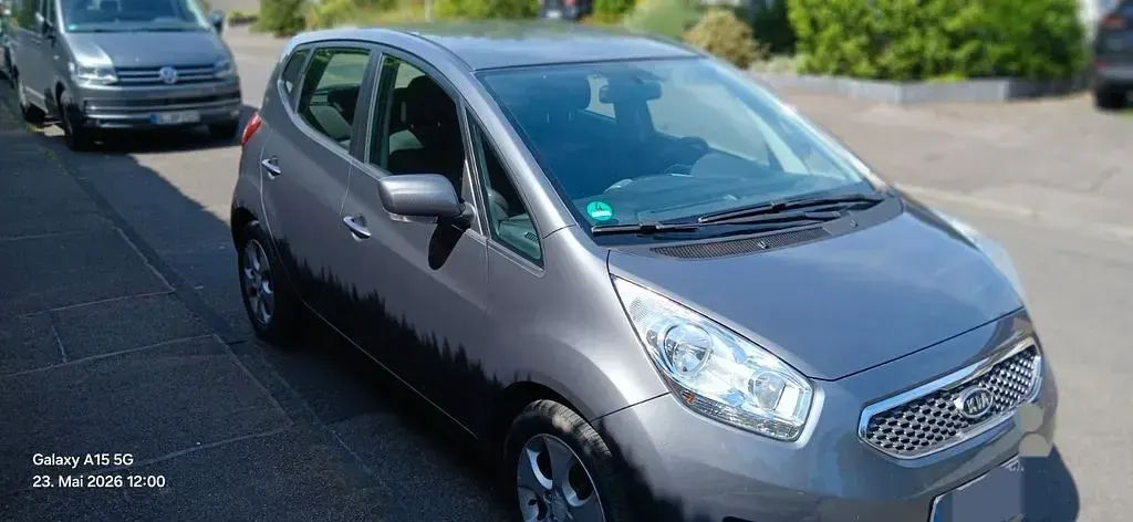 Gebraucht Kia Venga Spirit 128 PS (94 kW) 2011 Schwarz Kleinwagen