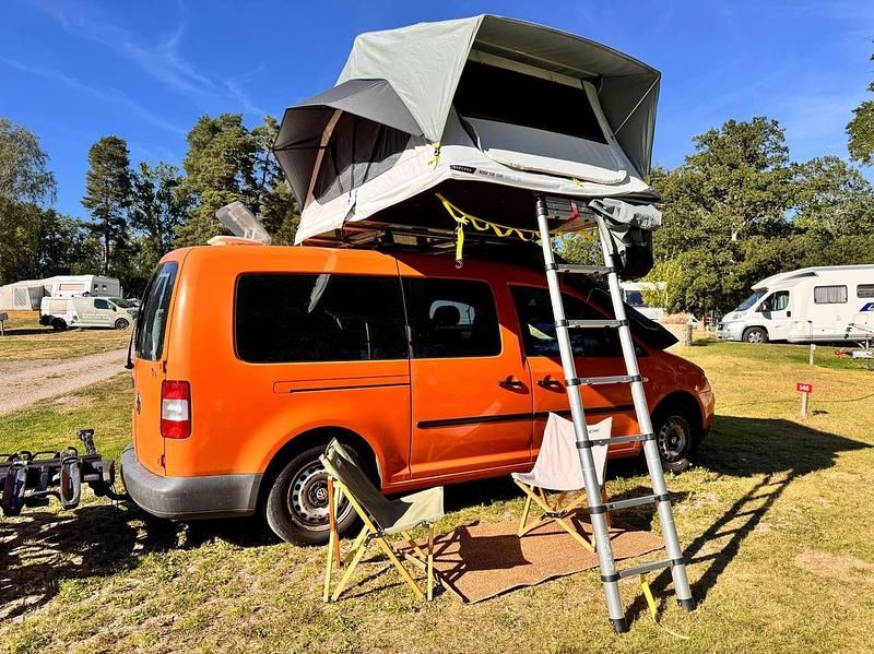 Orange Gebraucht 2010 VW Caddy Maxi Van / Kleinbus | 12.500 € - Bild 1/4