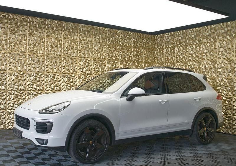 Gebraucht Porsche Cayenne 262 PS (192 kW) 2016 Weiß SUV