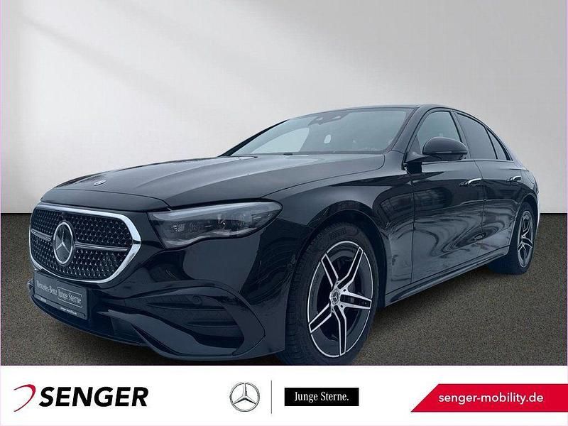 Lack obsidianschwarz met Gebraucht 2024 Mercedes E300 AMG Limousine | 54.980 € (Fairer Preis) - Bild 1/4