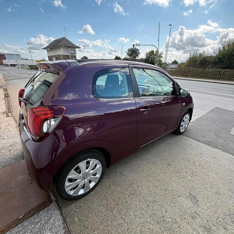 Violet Gebraucht 2016 Peugeot 108 Allure Kleinwagen | 6.900 € - Bild 1/4