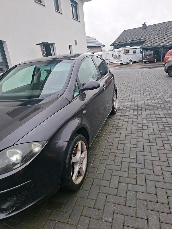 Gebraucht Seat Altea 102 PS (75 kW) 2005 Schwarz Van / Kleinbus