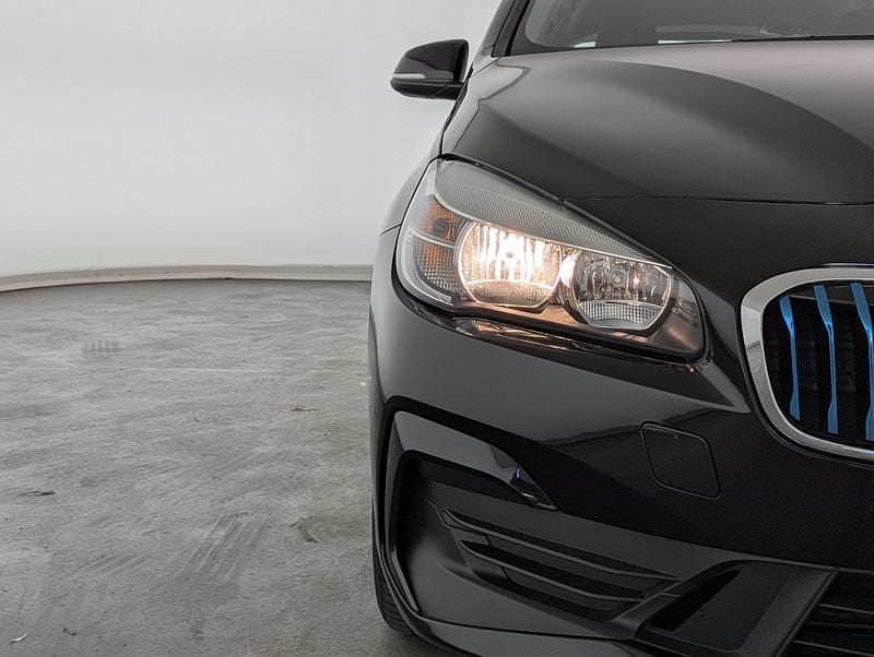 Gebraucht BMW 225 Advantage 224 PS (164 kW) 2018 Schwarz Van / Kleinbus