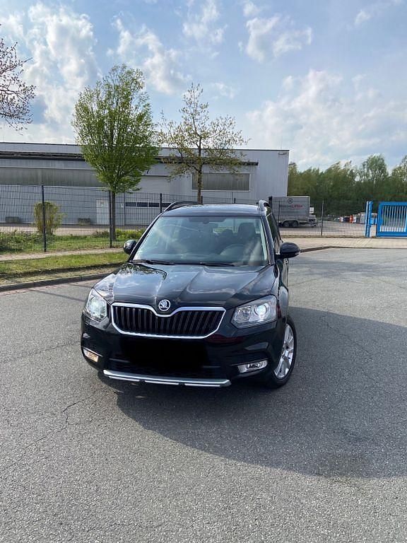 Gebraucht Skoda Yeti Ambition 150 PS (110 kW) 2015 Schwarz SUV