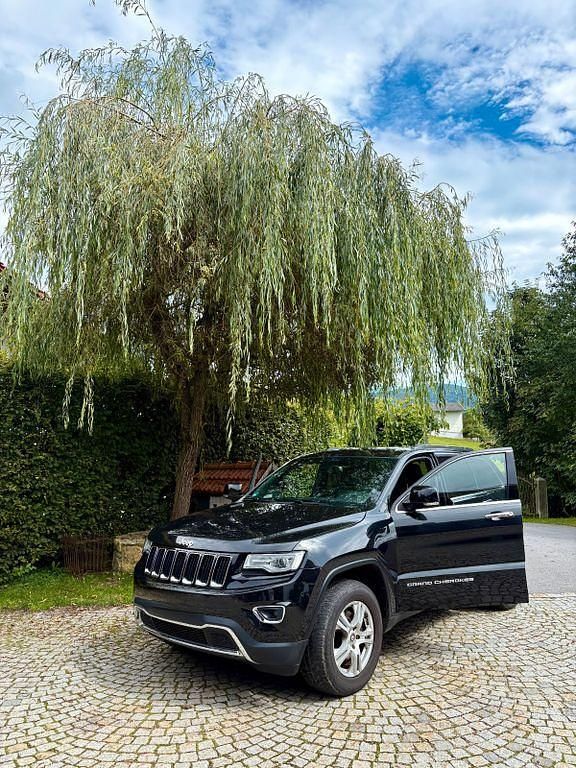 Schwarz Gebraucht 2016 Jeep Grand Cherokee SUV | 18.900 € (Guter Preis) - Bild 1/4