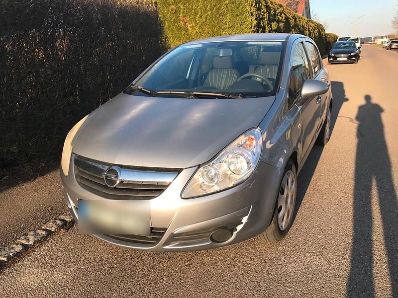 Gebraucht Opel Corsa 80 PS (58 kW) 2010 Silber Kleinwagen