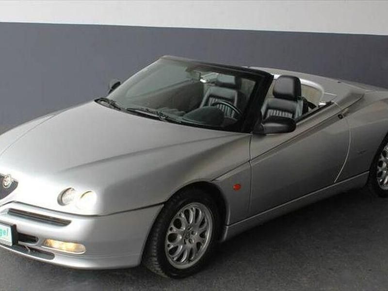 Gebraucht Alfa Romeo Spider 150 PS (110 kW) 2001 Silber Cabrio
