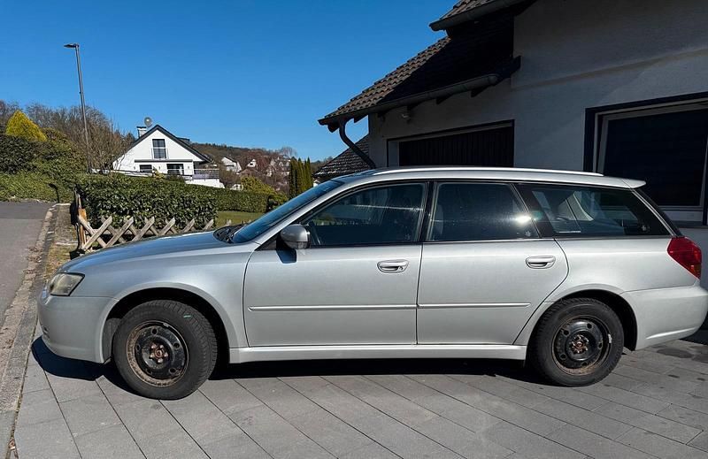 Gebraucht Subaru Legacy 138 PS (101 kW) 2004 Silber Kombi