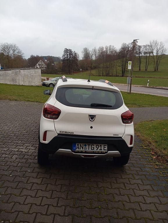 Gebraucht Dacia Spring Comfort Plus 33 kW (45 PS) 2021 Weiß Kleinwagen