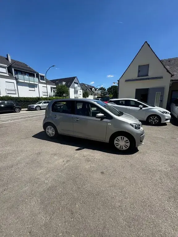 Gebraucht VW up! move up! 75 PS (55 kW) 2014 Tungsten silver Kleinwagen