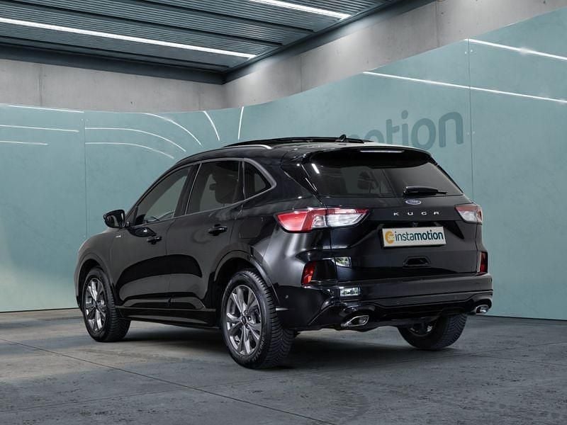 Używany Ford Kuga ST-Line 150 KM (110 kW) 2024 Czarny SUV