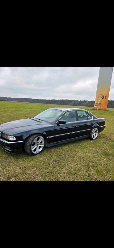 Gebraucht BMW 728 190 PS (139 kW) 1997 Blau Limousine