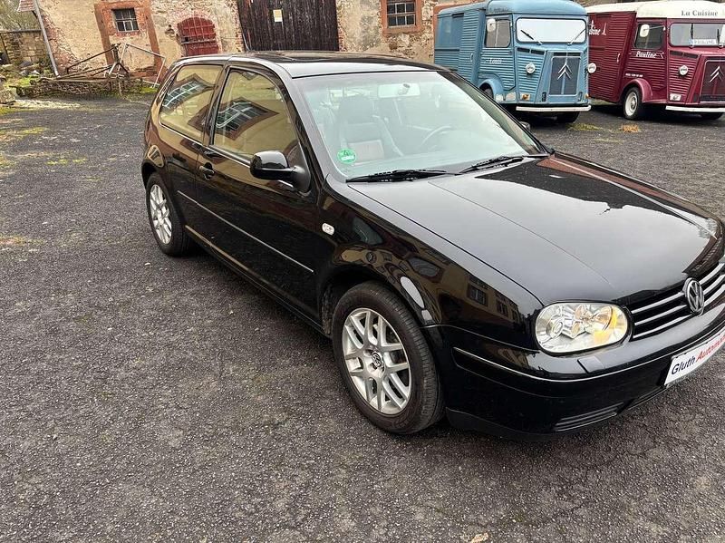 Gebraucht VW Golf IV Conceptline 116 PS (85 kW) 2000 Schwarz Limousine