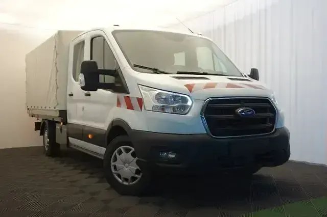 Gebraucht Ford Transit 131 PS (96 kW) 2021 Weiß Limousine