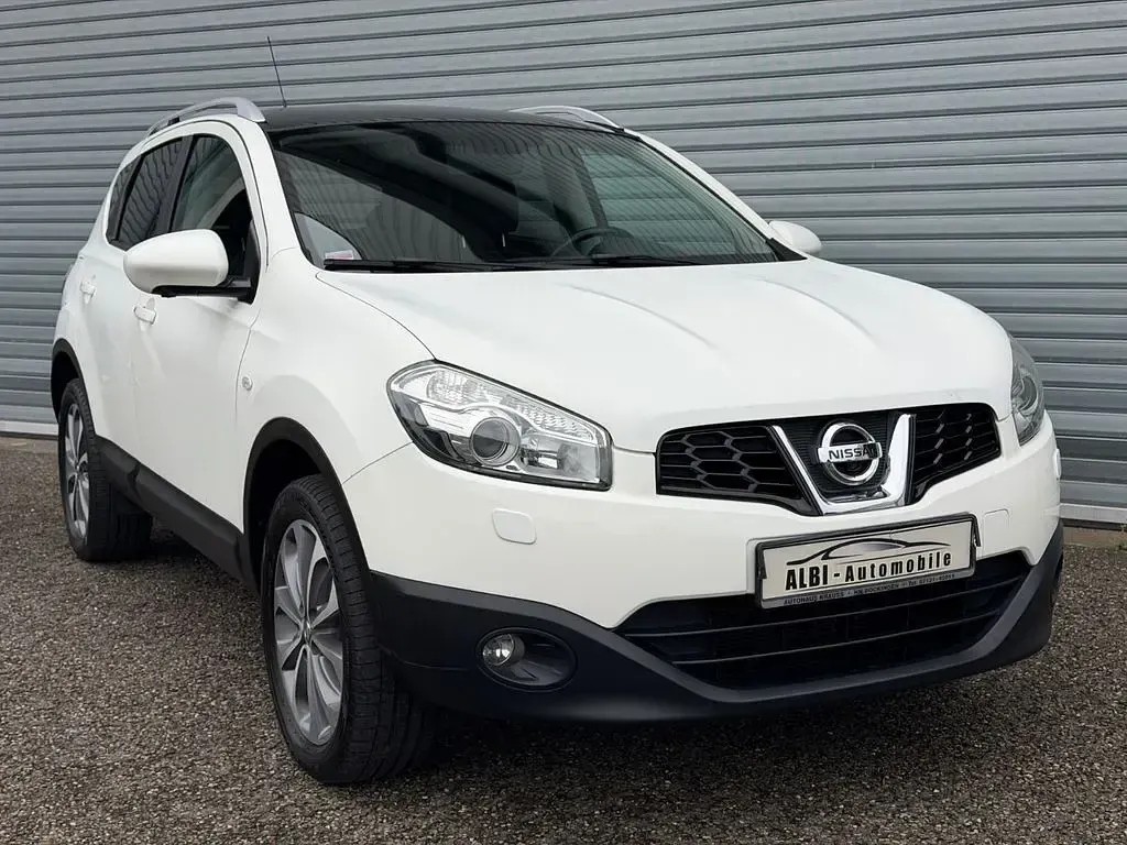 Gebraucht Nissan Qashqai Tekna 141 PS (103 kW) 2013 White (s) SUV