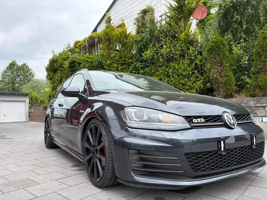 Gebraucht VW Golf VII GTD 184 PS (135 kW) 2015 Grau Kombi