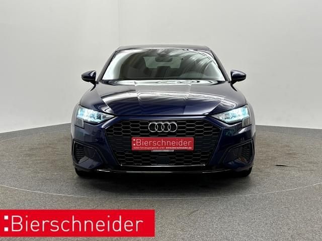 Gebraucht Audi A3 Advanced 116 PS (85 kW) 2022 Blau Limousine