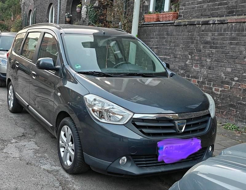 Gebraucht Dacia Lodgy 116 PS (85 kW) 2013 Grau Van / Kleinbus