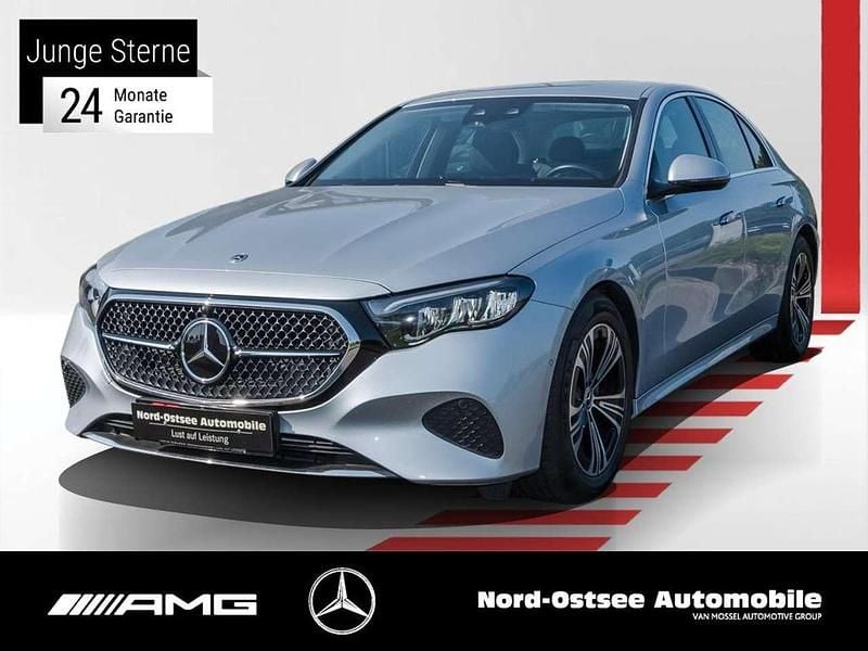 Metalliclack hightechsilber Gebraucht 2024 Mercedes E220 Avantgarde Limousine | 48.890 € (Guter Preis) - Bild 1/4
