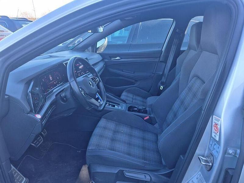Gebraucht VW Golf VII GTE 2021 Reflexsilber metallic Kleinwagen