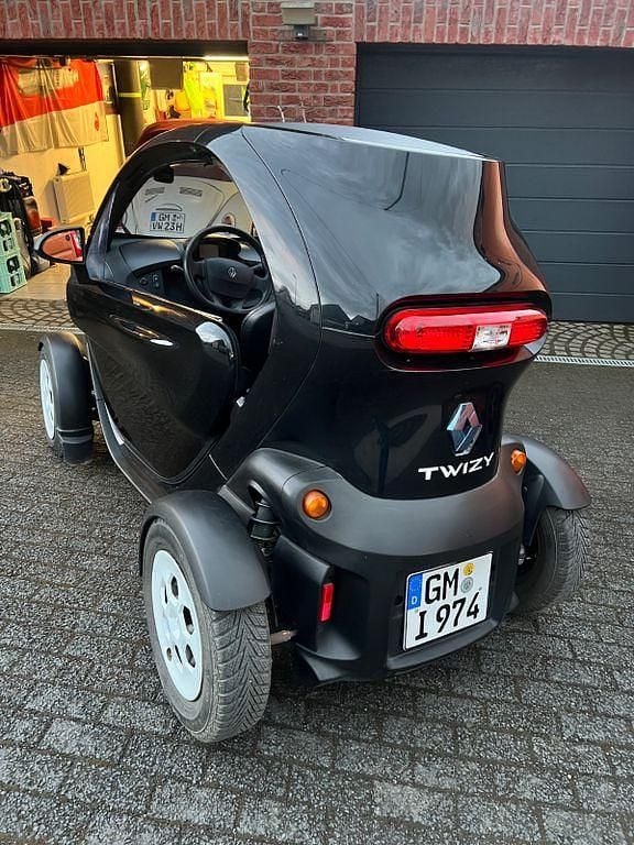 Gebraucht Renault Twizy 11 kW (15 PS) 2012 Schwarz Kleinwagen