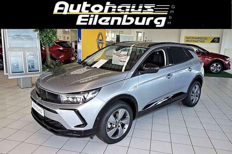 Quarzsilber Gebraucht 2024 Opel Grandland X SUV | 25.890 € (Fairer Preis) - Bild 1/4