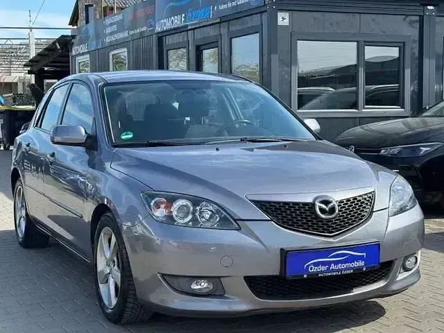 Używany Mazda 3 Active 130 KM (95 kW) 2005 Szary Sedan/Limuzyna