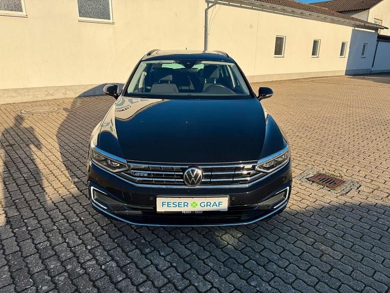 Gebraucht VW Passat GTE 218 PS (160 kW) 2022 Deep black perleffekt Kombi