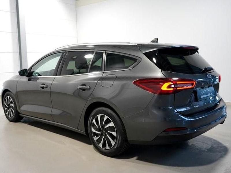 Gebraucht Ford Focus Titanium X 116 PS (85 kW) 2023 Grau Kombi
