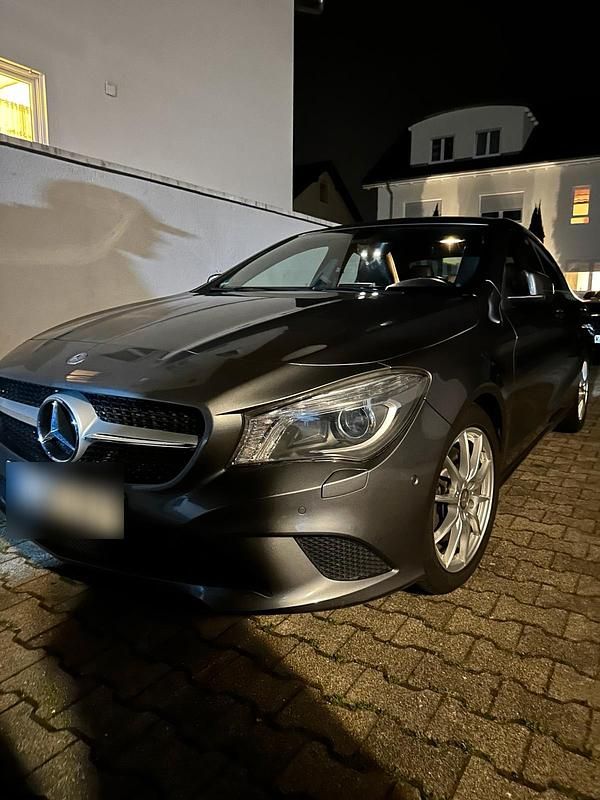 Gebraucht Mercedes CLA250 2014 Grau Limousine