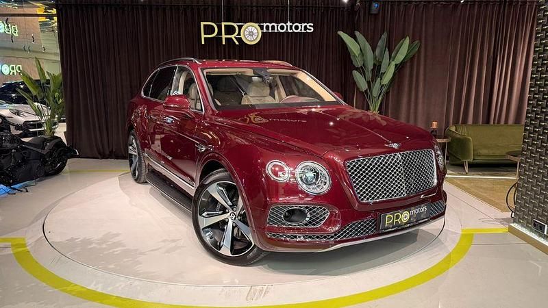 Gebraucht Bentley Bentayga 435 PS (319 kW) 2018 Rot SUV
