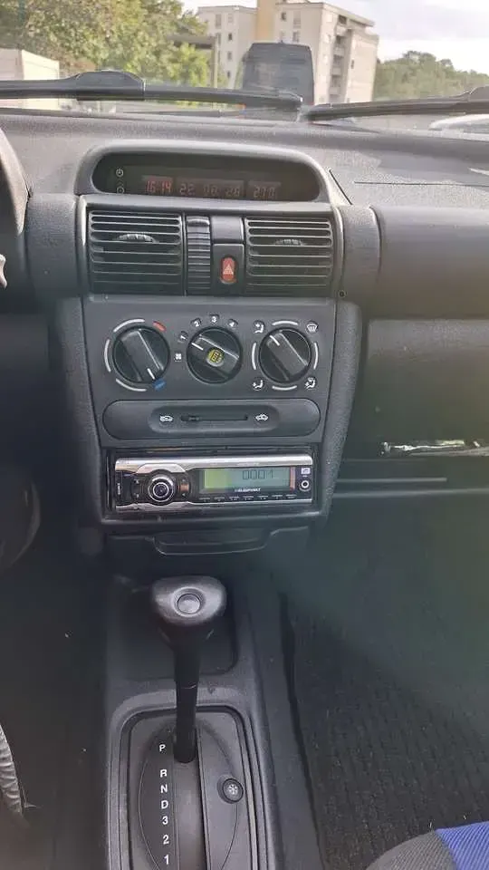 Gebraucht Opel Corsa Edition 65 PS (47 kW) 1999 Blau Kleinwagen