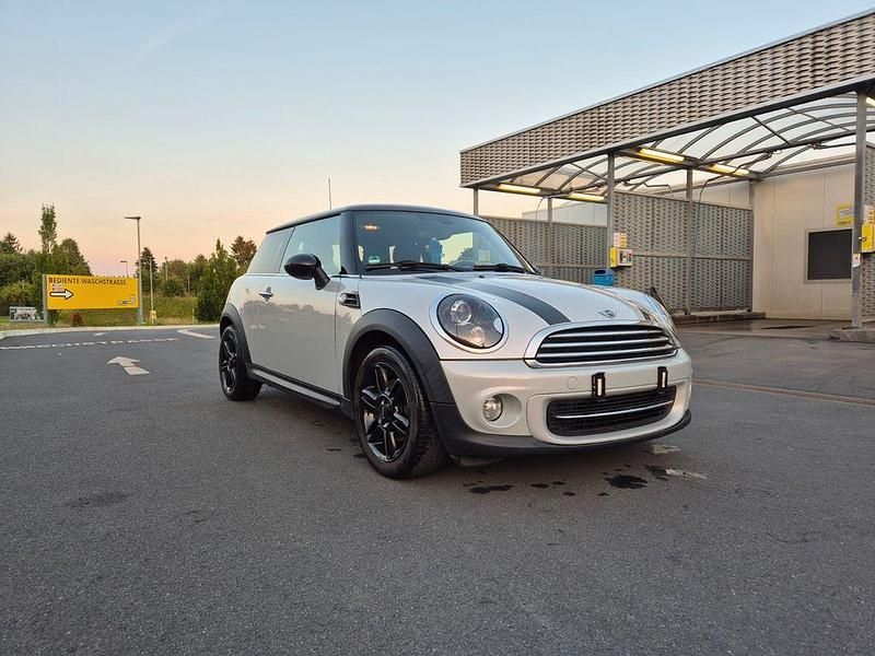 Silber Gebraucht 2014 Mini Cooper Chili Kleinwagen | 9.800 € (Guter Preis) - Bild 1/4